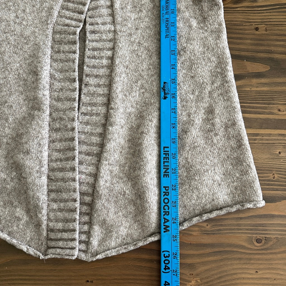 Knit Knit Women’s Gray Italian Cardigan Sweater Size XL Luxury Designer - Picture 6 of 7